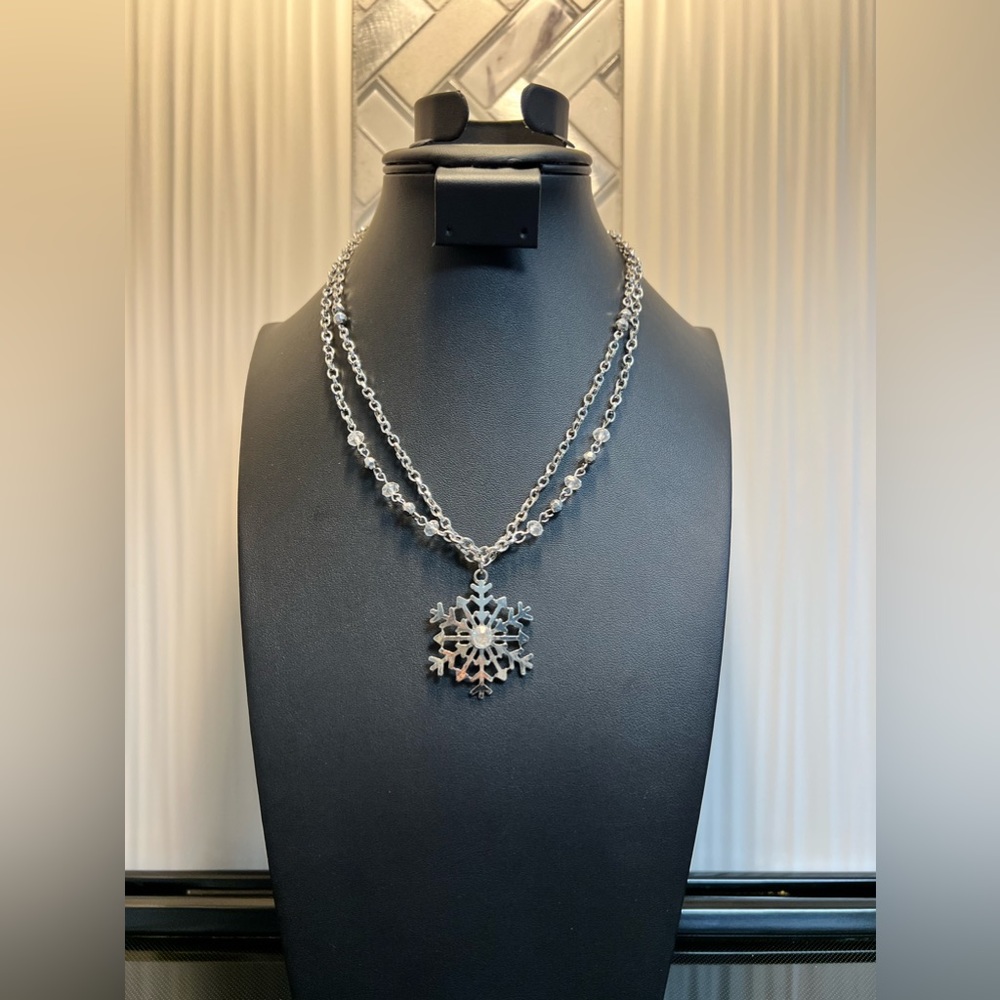 Snowflake two layer Silver Tone Necklace